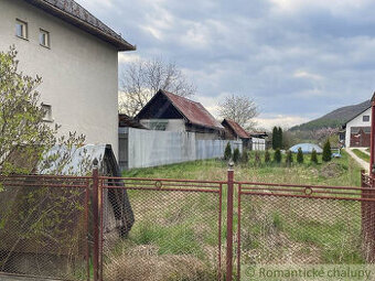 Pozemok s hotovým bazénom v obci Rudná
