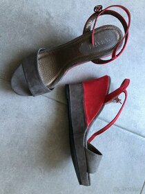 Nove sandalky - 1