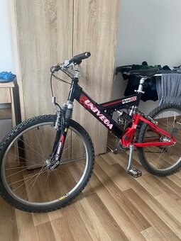 Celoodpružený bicykel Univega Flyte800 26"