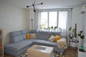NA PREDAJ: 4izbový byt 78m2 komplet rekonštrukcia, lodžia -