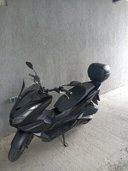 Honda pcx 125, Honda Forza 125