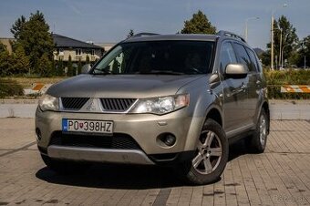 Mitsubishi Outlander 125kW (2008).