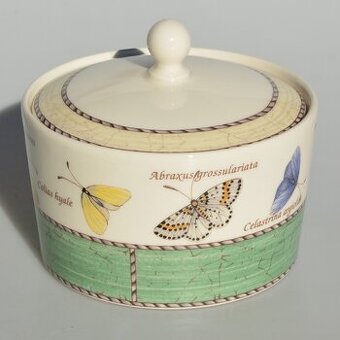 Wedgwood Porcelánová šperkovnička / dóza - Motýle
