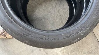 Dunlop 245/45R19 102Y RT2