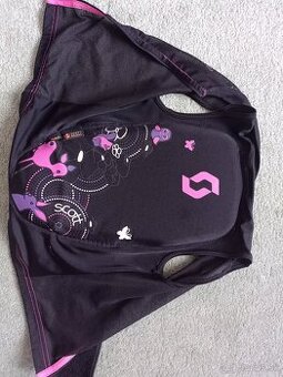 Detský chránič na chrbát