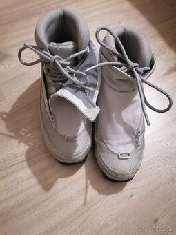 Topanky na bezky vel. 35