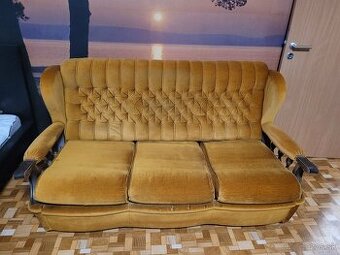 Starožitný rozkladací gauč + 3 kreslá