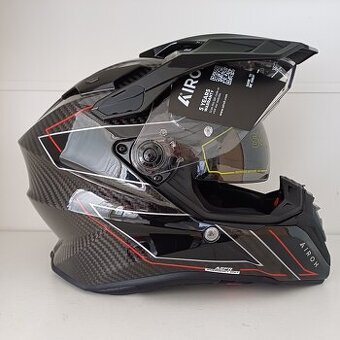 Enduro přilba Airoh Commadner 2 Carbon