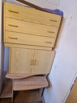 Predám zostavu nábytku (za odvoz)