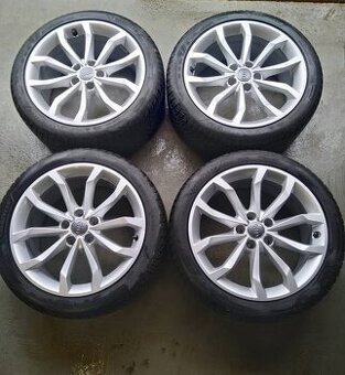 AUDI A4 18" zimná sada + 245/40 R18.