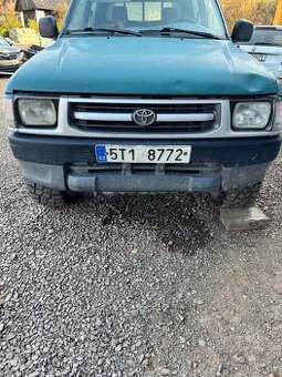 Toyota hilux 2.4td 66 kw