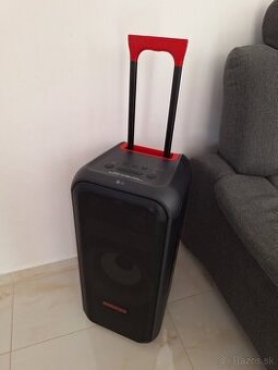 Párty reproduktor LG XBOOM XL7S (250W)