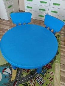 Detský stôl a stoličky Mammut