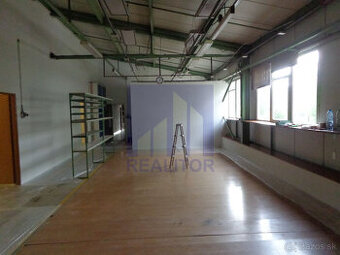 Prenájom - výrobný/skladový priestor 730 m2 Radvaň, Banská