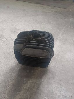 Valec a hlava Jawa 350 639