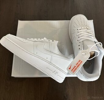 EU37,5 Tenisky Nike AirForce 1 White Low