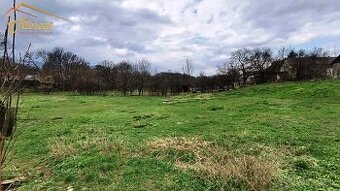 Exkluzívne na predaj stavebný pozemok 2776 m2 v Trnávke pri