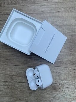 Apple AirPods (4.generácia,USB-C)