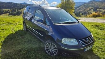 Sharan 1,9 TDI 96kw 7 miestne. Letné+zimné + navigácia