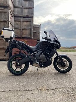 Kawasaki versys 650 black edition