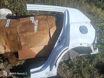 Zadný blatník Karosárske diely Kia Sportage 3  r.v 2011