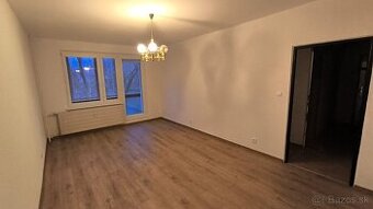 veľký nezariadený 2-izb. byt - Vrútky - Ul. Švermova