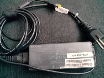 originálna nabíjačka pre ntb Lenovo, hranatá koncovka 90W