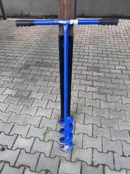 Ručný vrták do zeme