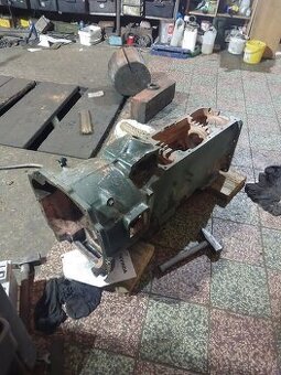 Predam obal prevodovky 7211