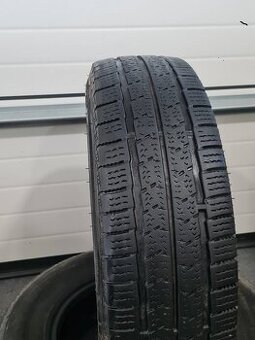 2x Nexen 205/75 R16C Zimné pneumatiky