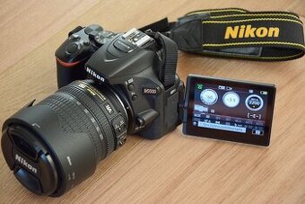Nikon D5500 - 18-105 AF VR objektiv - wifi - dotyk. displej