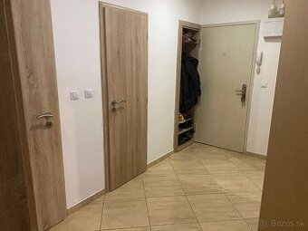 Izba na prenajom Rača - 1