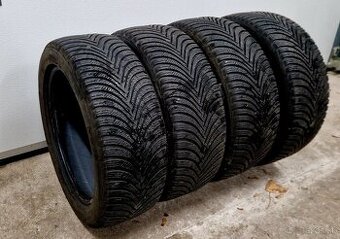 215/45r16 Michelin Alpin 5