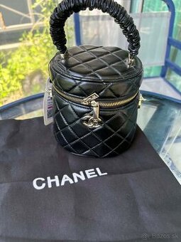 Chanel kabelka