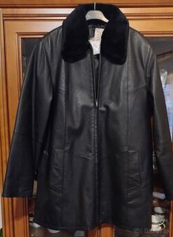 Bravčová kožená čierna bunda