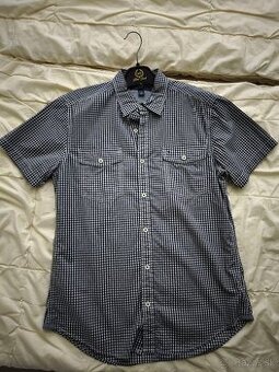 košele Tommy Hilfiger a Quiksilver