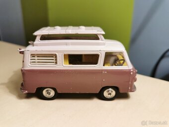 Corgi toys Ford Caravan