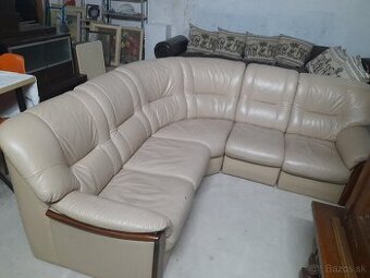 kožena rohova sedačka