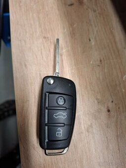 OBAL KLUCA - AUDI A3 A4 A6 A8 Q3 Q5 Q7 TT