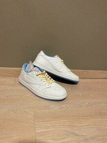 Nike Air Jordan 1 x Travis Scott CUSTOM (Size 45)