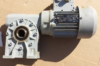 Predám elektromotor s prevodovkou KW-0,18... ot-22,5...
