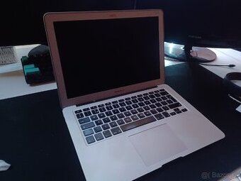 MacBook Air ( 13-inch, early 2015 ) 121 GB