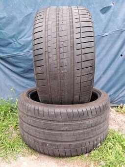 Ponúkam 2 letné pneumatiky Vredestein Giugiaro 295/30 ZR20