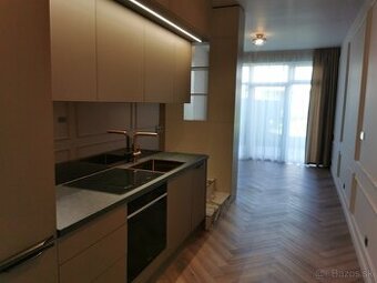 Jarovce Bratislava, Nadštandardný 2 izbový mezonet