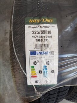 Westlake Zuper Snow Z-507 225/55 R18