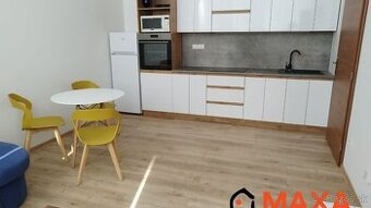 Dvojizbový byt na prenájom v centre Senice