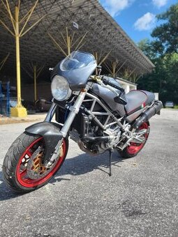 Ducati monster S4