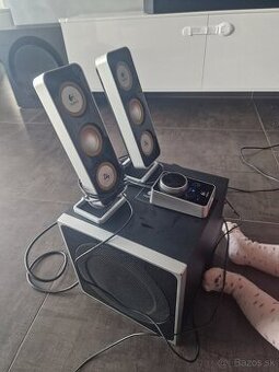 Logitech repráky a subwoofer