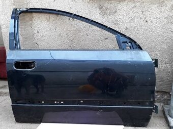 Po dvere P607
