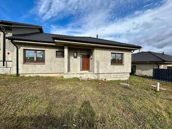 Predaj- novostavba 3- izbového rodinného domu /Kynek